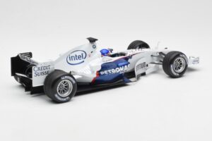BMW Sauber F1.06 #17 J. Villeneuve F1 2006 Minichamps 1:18 100060017 Metal - imagem 2 de 6