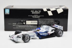 BMW Sauber F1.06 #17 J. Villeneuve F1 2006 Minichamps 1:18 100060017 Metal - imagem 6 de 6