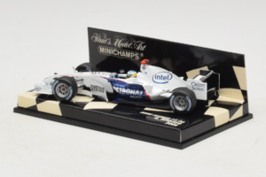 BMW Sauber F1.06 #16 N. Heidfeld BMW Sauber F1 Team 2006 Minichamps 1:43 400060016 Metal - imagem 3 de 5