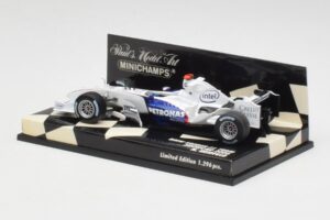 BMW Sauber F1.06 #16 N. Heidfeld F1 2006 Minichamps 1:43 400060086 Metal - imagem 2 de 5