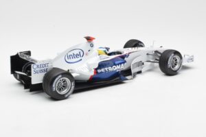 BMW Sauber F1.06 #16 N. Heidfeld F1 2006 Minichamps 1:18 100060016 Metal - imagem 2 de 6
