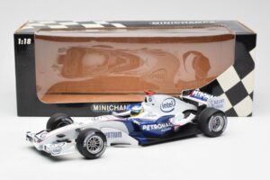 BMW Sauber F1.06 #16 N. Heidfeld F1 2006 Minichamps 1:18 100060016 Metal - imagem 6 de 6