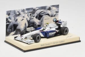 BMW Sauber F1.09 #6 N. Heidfeld F1 2009 v2 Minichamps 1:43 80422155795 Metal - imagem 2 de 5