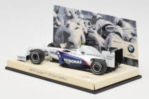 BMW Sauber F1.09 #6 N. Heidfeld F1 2009 v2 Minichamps 1:43 80422155795 Metal - imagem 3 de 5