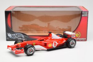Ferrari F2003-GA F1 Constructors World Champions 2003 Hot Wheels 1:18 G3764 Metal - imagem 7 de 7