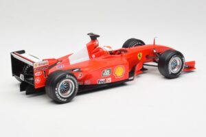 Ferrari F2001 #1 M. Schumacher F1 World Champion 2001 Vermelho Hot Wheels 1:18 50202 Metal - imagem 2 de 6