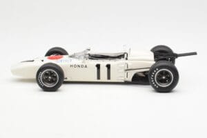Honda RA272 #11 R. Ginther Mexican Grand Prix 1965 AUTOart 1:18 86597 Metal - imagem 4 de 8