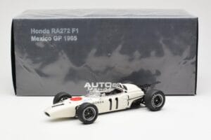 Honda RA272 #11 R. Ginther Mexican Grand Prix 1965 AUTOart 1:18 86597 Metal - imagem 8 de 8