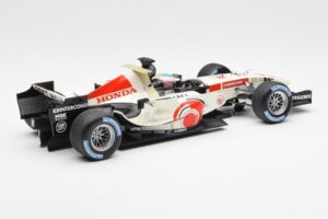 Honda Racing Team RA106 #12 J. Button F1 2006 Minichamps 1:18 100060012 Metal - imagem 2 de 6