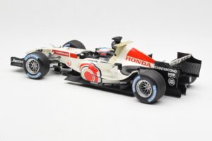 Honda Racing Team RA106 #12 J. Button F1 2006 Minichamps 1:18 100060012 Metal - imagem 5 de 6