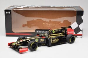 Lotus Renault GP R31 #10 B. Senna F1 2011 Minichamps 1:18 150110079-C1 Metal - imagem 7 de 7