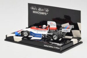 March Ford 751 #28 M. Donohue Race Car 1975 Minichamps 1:43 430750028 Metal - imagem 3 de 5