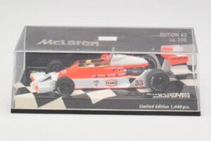McLaren Ford M26 B. Giacomelli British GP 1978 Minichamps 1:43 530784333 Metal - imagem 5 de 5