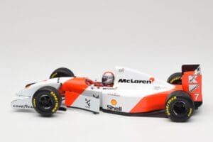 McLaren Ford MP4/8 #7 M. Andretti European GP 1993 Minichamps 1:18 530931827 Resina - imagem 3 de 7