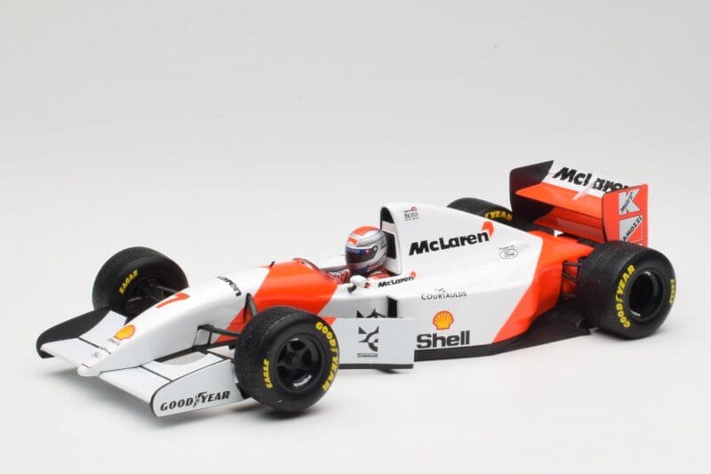 McLaren Ford MP4/8 #7 M. Andretti European GP 1993 Minichamps 1:18 530931827 Resina