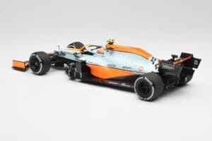 McLaren MCL35M #4 L. Norris Monaco GP 2021 Minichamps 1:18 530212404 Metal - imagem 5 de 7