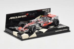 McLaren Mercedes MP4-23 #23 H. Kovalainen Showcar 2008 Minichamps 1:43 530084393 Metal - imagem 2 de 5