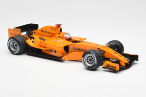 McLaren Mercedes MP4-20 G. Paffett F1 Test Car 2006 Minichamps 1:18 B66962342 Metal - imagem 4 de 6