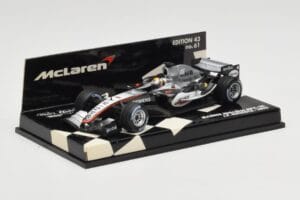 McLaren Mercedes MP4-20 #10 J-P. Montoya Race Car 2005 Minichamps 1:43 530054310 Metal - imagem 2 de 5
