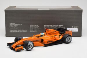 McLaren Mercedes MP4-20 P. de la Rosa F1 Test Car 2006 Minichamps 1:18 PEDRO001 Metal - imagem 6 de 6