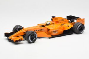 McLaren MP4-21 Mercedes #4 J.P. Montoya Interim Livery 2006 Minichamps 1:18 530061874 Metal