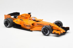 McLaren MP4-21 Mercedes #3 K. Raikkonen Interim Livery 2006 Minichamps 1:18 530061873 Metal - imagem 4 de 6
