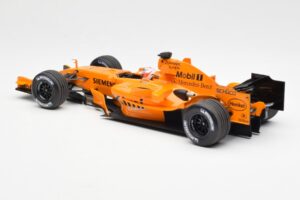 McLaren MP4-21 Mercedes #3 K. Raikkonen Interim Livery 2006 Minichamps 1:18 530061873 Metal - imagem 5 de 6