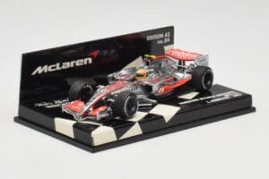 McLaren Mercedes MP4-22 #2 L. Hamilton Race Car 2007 Minichamps 1:43 530074302 Metal - imagem 2 de 5