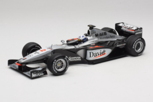 McLaren MP4-15 #2 D. Coulthard F1 2000 Minichamps 1:18 B66962118 Metal