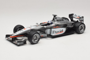 McLaren MP4-16 Mercedes #3 D. Coulthard F1 2001 Hot Wheels 1:18 50199 Metal