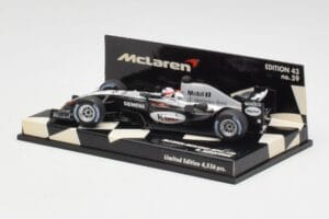 McLaren MP4-19B #6 K. Raikkonen F1 2004 Minichamps 1:43 530044316 Metal - imagem 2 de 5
