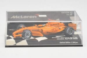 McLaren MP4/20 P. de la Rosa 2006 Minichamps 1:43 530064394 Metal - imagem 5 de 5