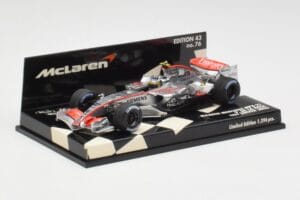 McLaren MP4-21 P. de la Rosa Test 2006 Minichamps 1:43 530064343 Metal - imagem 3 de 5