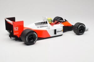 McLaren Honda MP4/4 Marlboro #12 A. Senna F1 World Champion 1988 Minichamps 1:12 540881212 Metal - imagem 2 de 6