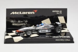 McLaren MP4/98T 2-Seater M. Hakkinen / E. Hakkinen F1 2000 Minichamps 1:43 530984378 Metal