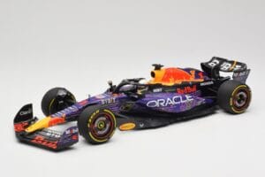 Oracle Red Bull Racing RB19 #33 M. Verstappen Las Vegas GP Winner 2023 Minichamps 1:18 110232201 Resina