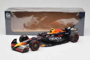 Red Bull Racing RB20 #11 S. Perez Bahrain GP 2024 Minichamps 1:18 110240111 Metal - imagem 7 de 7