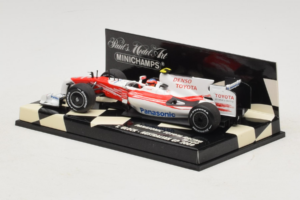 Toyota TF109 #10 T. Glock Panasonic Toyota Racing Australian GP 2009 Minichamps 1:43 400090010 Metal - imagem 3 de 5