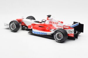 Toyota TF106 Panasonic Toyota Racing J. Trulli F1 Presentation 2006 Minichamps 1:18 AM59554H Metal - imagem 5 de 6