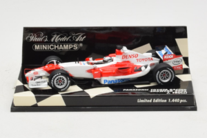 Toyota TF106 Panasonic #12 J. Trulli Panasonic Toyota Racing Showcar 2006 Minichamps 1:43 400060078 Metal