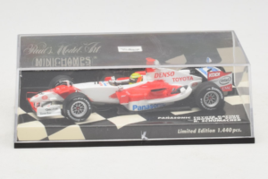 Toyota TF106 Panasonic #11 R. Schumacher Panasonic Toyota Racing Showcar 2006 Minichamps 1:43 400060077 Metal - imagem 4 de 5