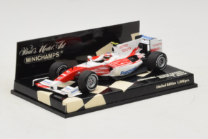 Toyota TF109 #10 T. Glock Panasonic Toyota Racing Showcar F1 2009 Minichamps 1:43 400090080 Metal - imagem 2 de 5
