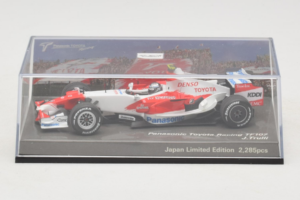 Toyota TF107 #12 J. Trulli Panasonic Toyota Racing Showcar F1 2007 Minichamps 1:43 AM60129 Metal - imagem 6 de 6