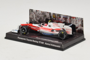 Panasonic Toyota Racing TF109 K. Kobayashi F1 2009 Minichamps 1:43 413090210 Metal - imagem 3 de 5