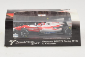 Panasonic Toyota Racing TF109 K. Kobayashi F1 2009 Minichamps 1:43 413090210 Metal - imagem 5 de 5