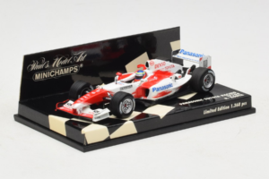 Toyota TF104 Panasonic #16 R. Zonta Panasonic Toyota Racing 2004 Minichamps 1:43 400040116 Metal - imagem 2 de 5