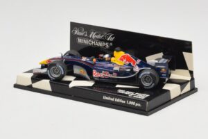 Red Bull Racing C. Klien Showcar 2005 Minichamps 1:43 400050085 Metal - imagem 3 de 5