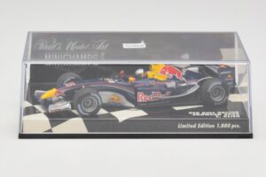 Red Bull Racing C. Klien Showcar 2005 Minichamps 1:43 400050085 Metal - imagem 5 de 5
