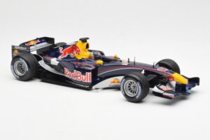 Red Bull Racing Cosworth RB1 #15 C. Klien F1 2005 Minichamps 1:18 100050015 Metal - imagem 4 de 6