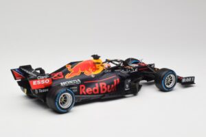 Red Bull Racing Honda RB16B #33 M. Verstappen Belgian GP Winner 2021 Minichamps 1:18 110211333 Resina - imagem 2 de 7